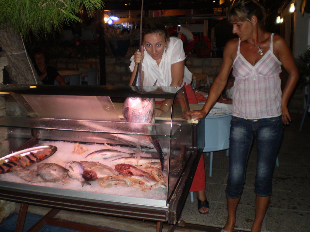 Gina Bed & Breakfast Tisno Exterior foto
