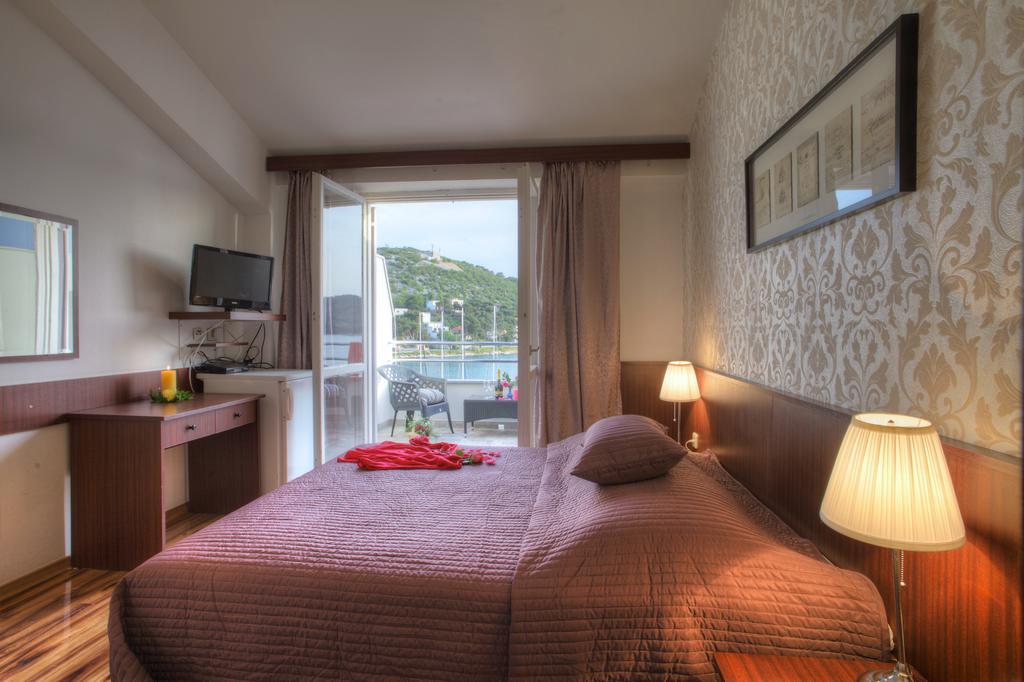 Gina Bed & Breakfast Tisno Exterior foto