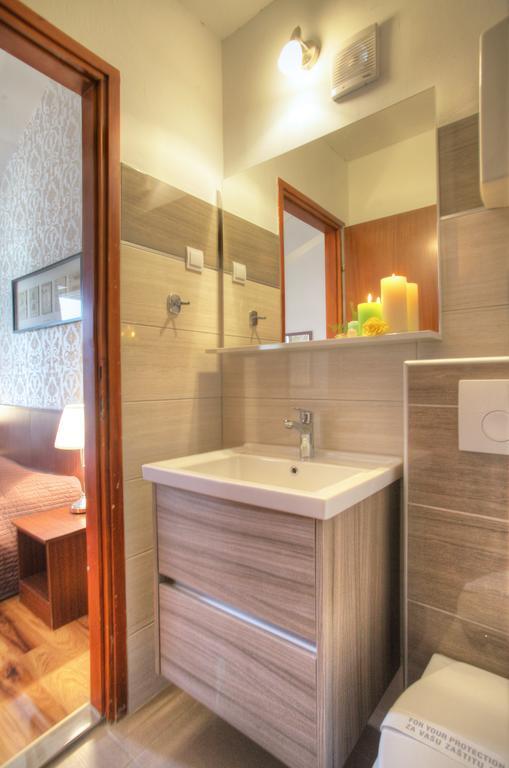 Gina Bed & Breakfast Tisno Exterior foto